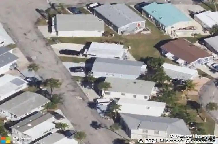 10725 s ocean drive lot 437
                                ,Unit Lot 437, jensen beach,  FL 34957