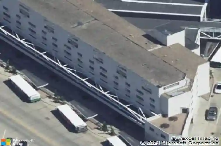 400 1st st se #303
                                ,Unit Apt 303, cedar rapids,  IA 52401