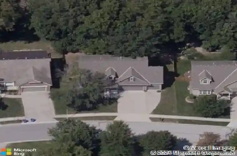 12122 w 73rd ter, shawnee,  KS 66216