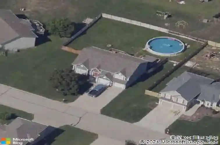 651 river dr, kansas city,  KS 66111