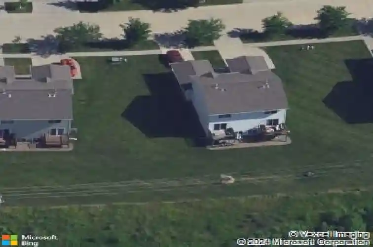 3243 blackberry cir sw, cedar rapids,  IA 52404