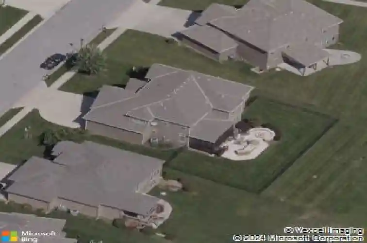 6484 n whitetail way, kansas city,  MO 64152