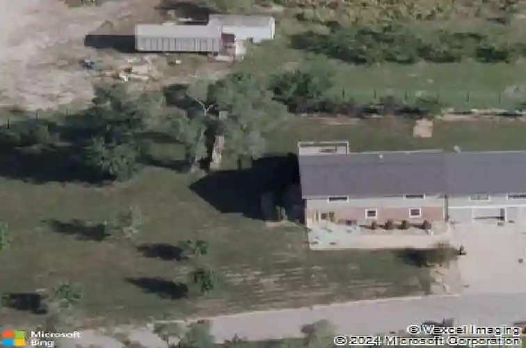 4111 frisbie rd, shawnee,  KS 66226
