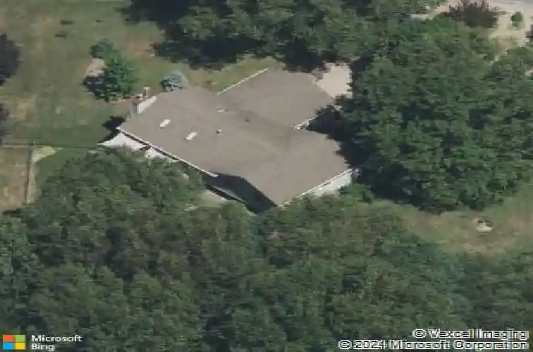 808 vineyard dr, lawton,  MI 49065