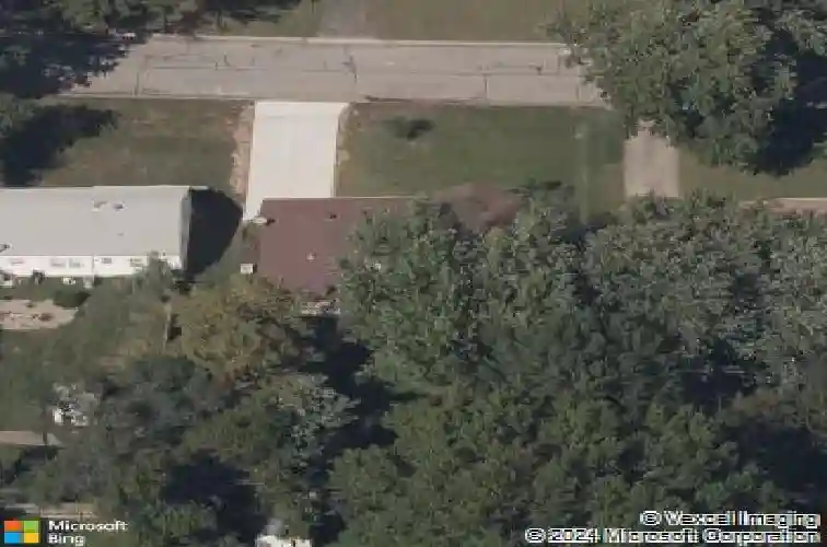 2613 w 76th st, prairie village,  KS 66208