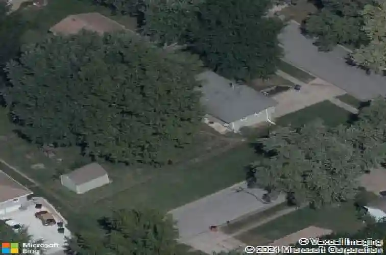 1315 se alice st, blue springs,  MO 64014