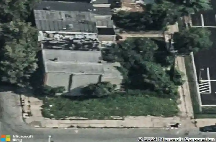 1011 n mount st, baltimore,  MD 21217