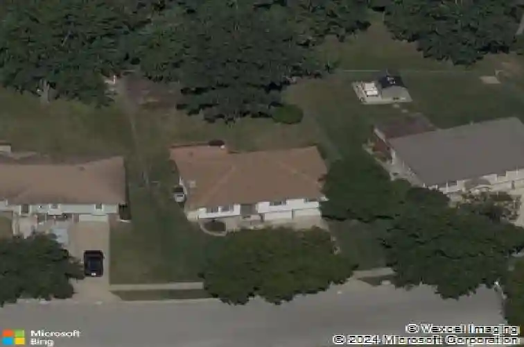 2 ne 101st pl, kansas city,  MO 64155