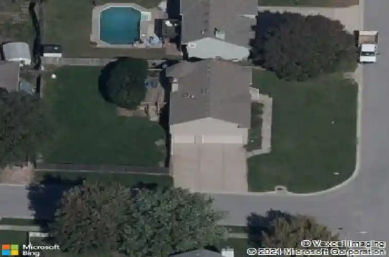1200 ne colleen dr, lees summit,  MO 64086