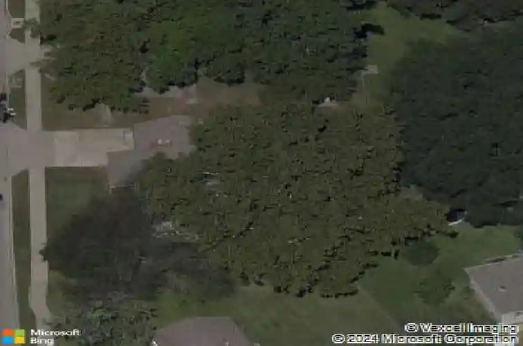 4131 n main st, kansas city,  MO 64116