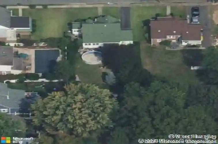 204 woodland rd, new milford,  NJ 07646