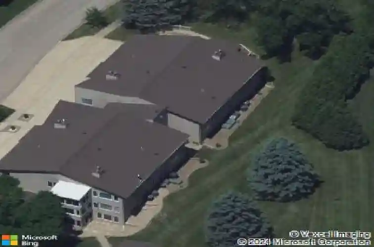 1568 matterhorn dr ne, cedar rapids,  IA 52402