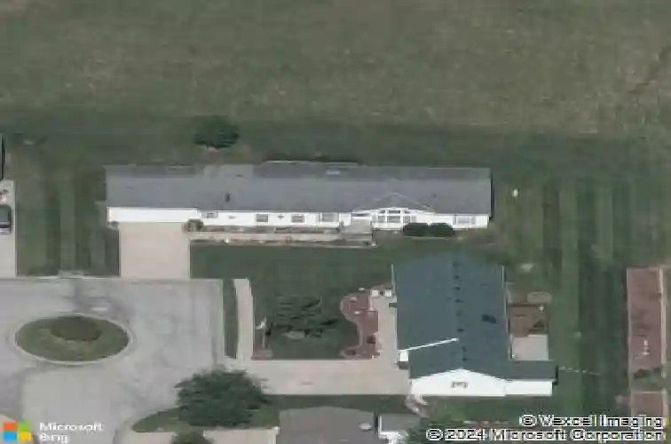 805 n pine ct, oak grove,  MO 64075