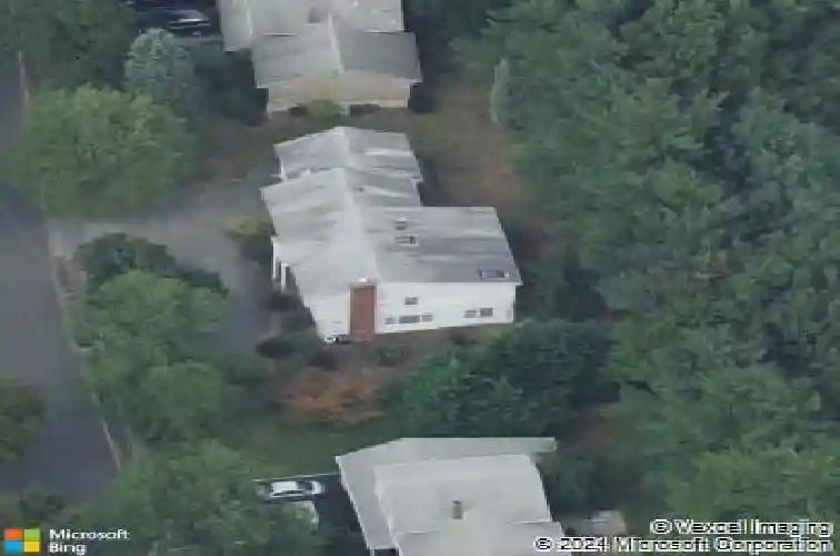 16 columbine rd, paramus,  NJ 07652