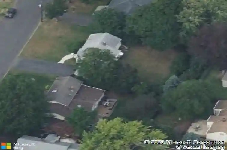 452 oregon st, paramus,  NJ 07652