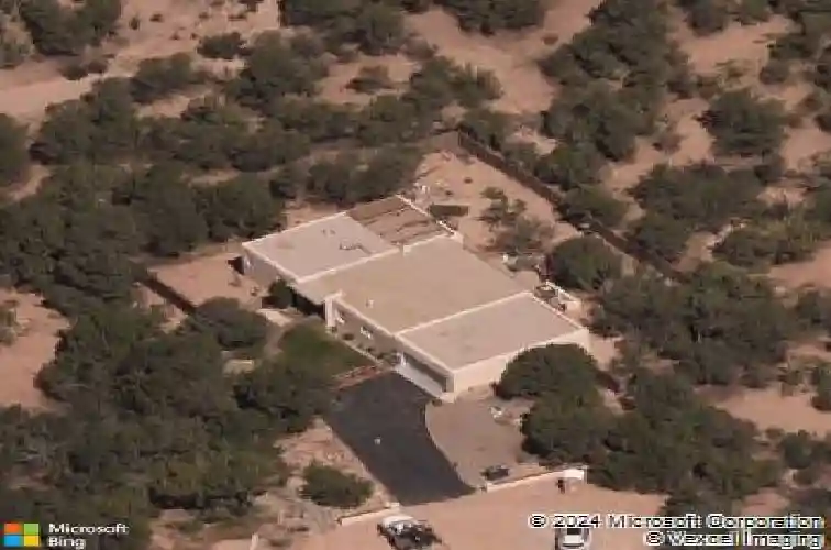 102 calle chiquita, santa fe,  NM 87501