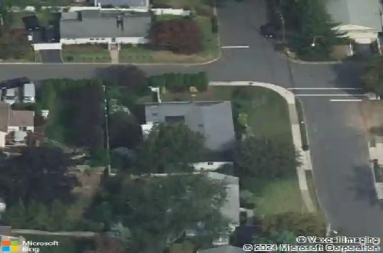 82 seminary st, bergenfield,  NJ 07621