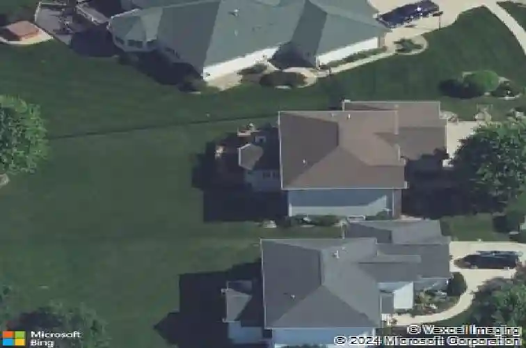 2545 silver oak trl, marion,  IA 52302