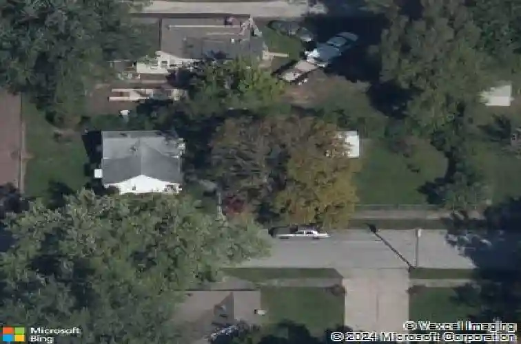 802 park ave, excelsior springs,  MO 64024