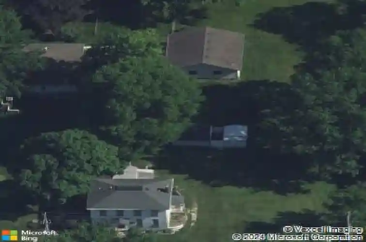 1860 e ave nw, cedar rapids,  IA 52405