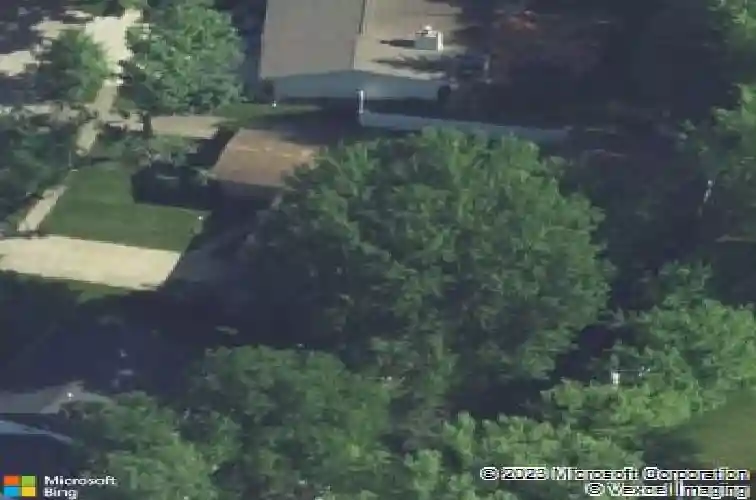 284 indiandale rd se, cedar rapids,  IA 52403