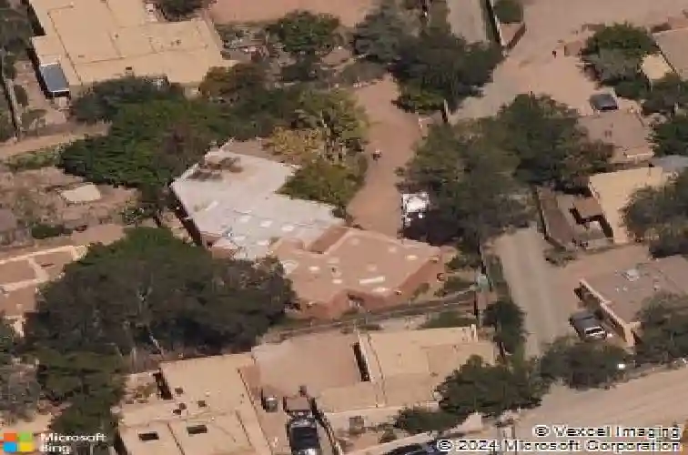 103 1/2 victoria st, santa fe,  NM 87505