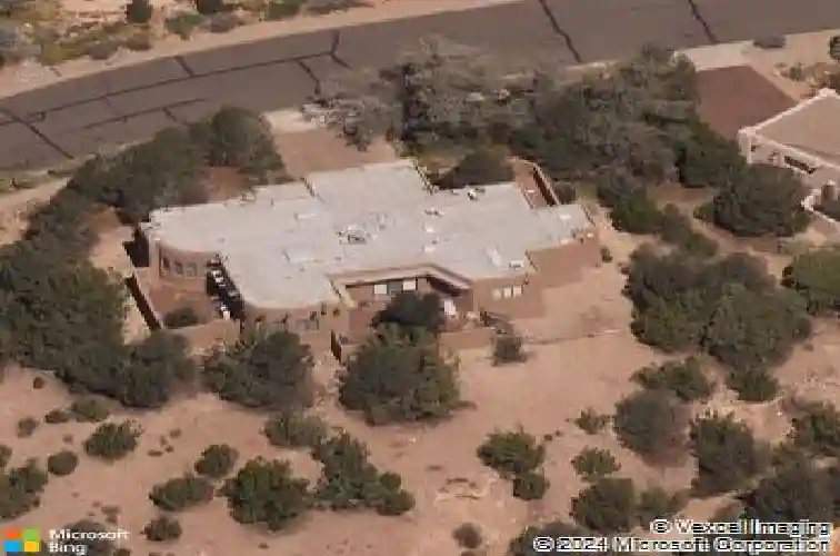 600 vista de la ciudad, santa fe,  NM 87501