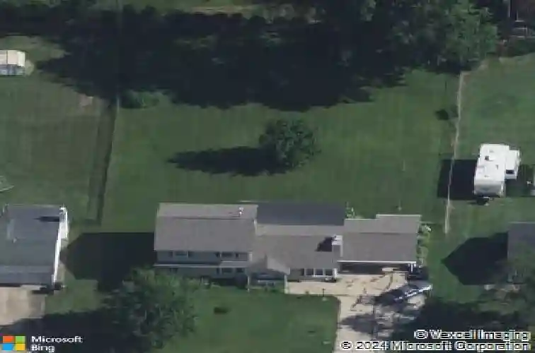 422 42nd st ne, cedar rapids,  IA 52402