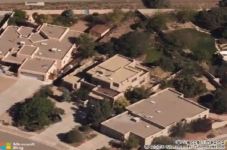 3005 pueblo grande, santa fe,  NM 87507