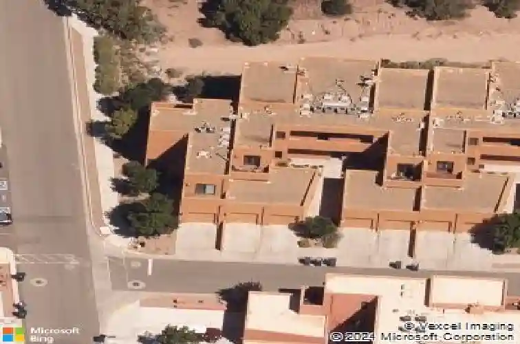 608 avenida villa hermosa #202, santa fe,  NM 87506