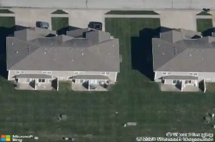 820 sw peach tree ln, lees summit,  MO 64064
