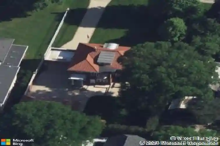 2249 grande ave se, cedar rapids,  IA 52403