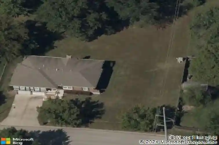 2010 ne 78th st, kansas city,  MO 64118