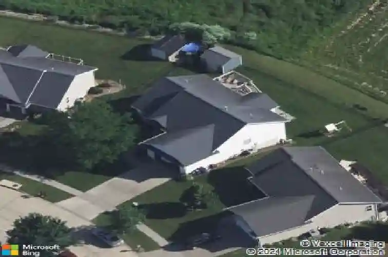 5725 bethpage cir sw, cedar rapids,  IA 52404