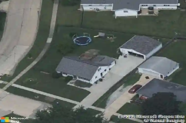 2724 primrose ln sw, cedar rapids,  IA 52404