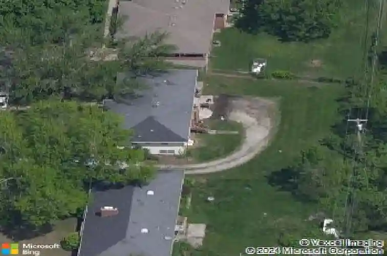 304 loch ln, columbia,  MO 65203