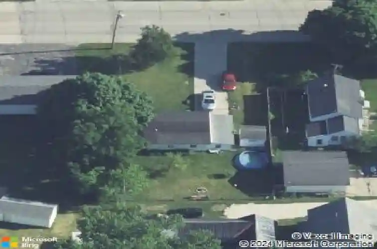 1355 3rd ave, marion,  IA 52302