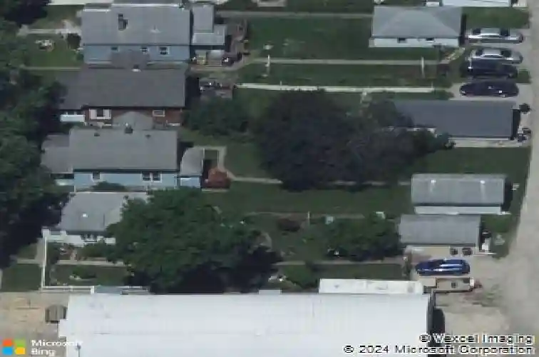 1017 9th st sw, cedar rapids,  IA 52404