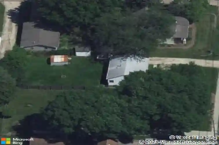 2408 j st sw, cedar rapids,  IA 52404