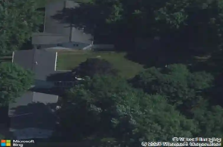 225 31st st nw, cedar rapids,  IA 52405