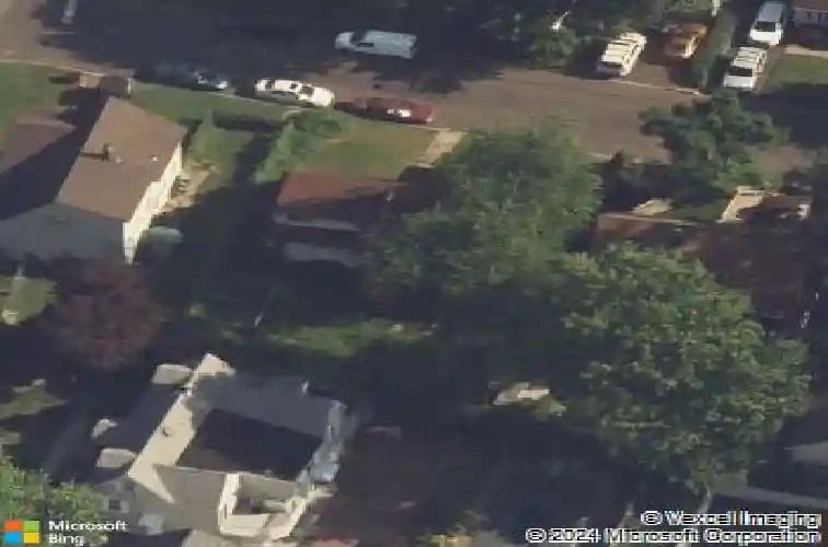 8 e walnut st, teaneck,  NJ 07666