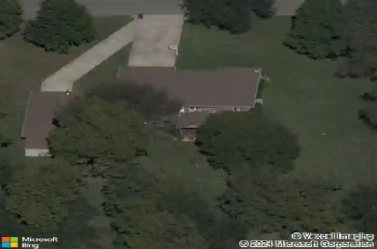 607 sunset dr, smithville,  MO 64089