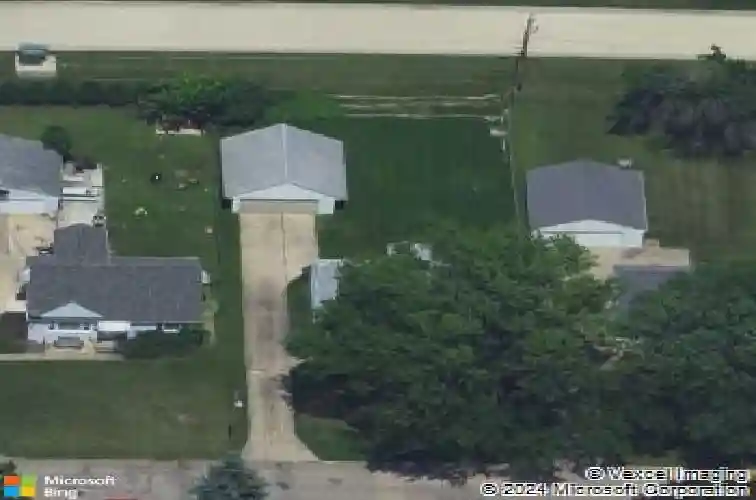 1524 48th st ne, cedar rapids,  IA 52402