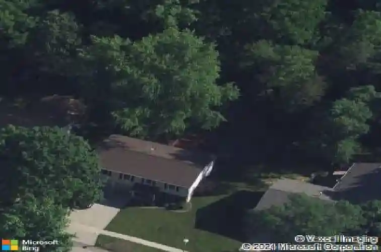 174 chatham rd ne, cedar rapids,  IA 52402