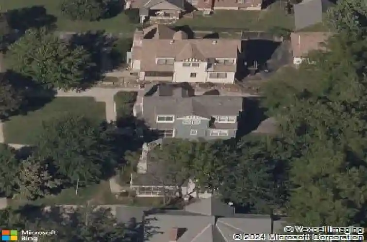 7411 ward pkwy, kansas city,  MO 64114