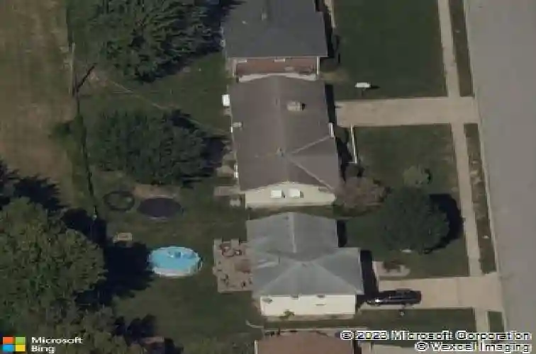 8718 n charlotte st, kansas city,  MO 64155