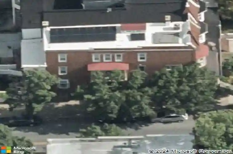 2702 n calvert st, baltimore,  MD 21218