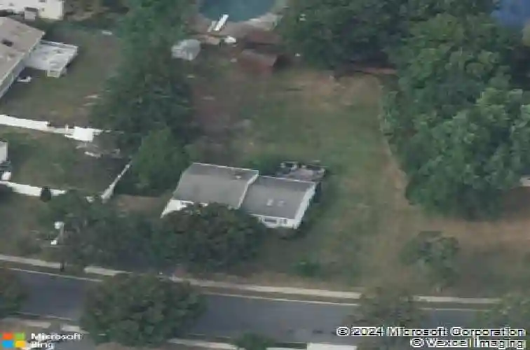 265 drew ave, paramus,  NJ 07652