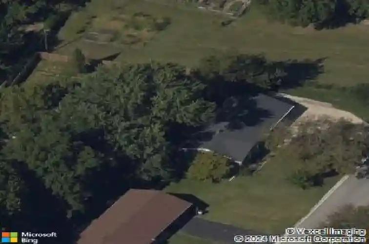 5834 n tracy ave, kansas city,  MO 64118