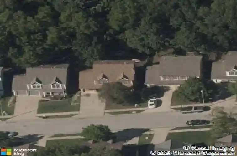 1118 nw 63rd st, kansas city,  MO 64118